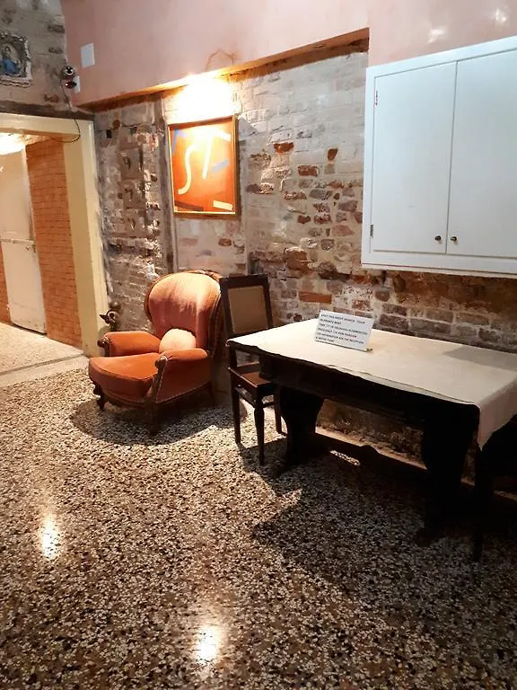 Ai Boteri 0*, Venice Italy